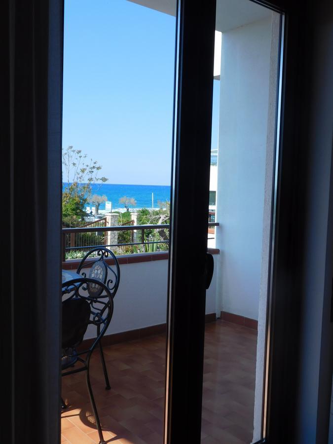 Stella Marina Sea & Sun Bed & Breakfast Cefalù Exterior foto